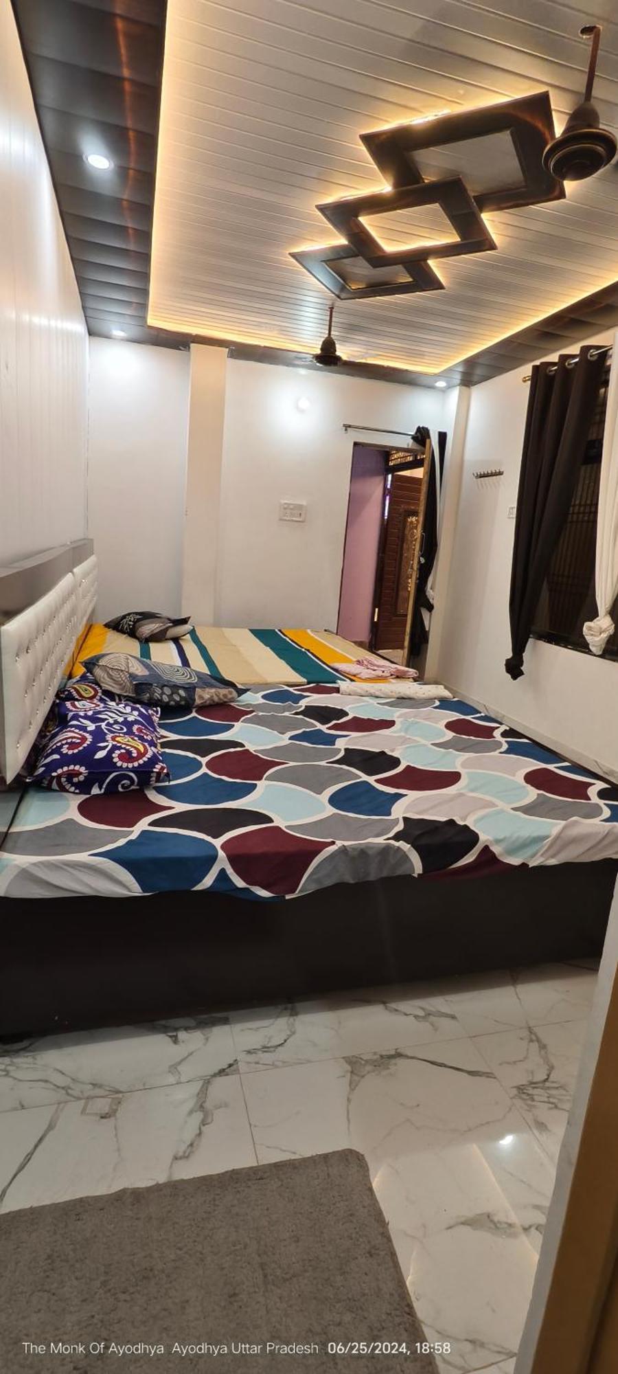 Shree Ayodhya Dham Guest House 300 Meter From Sri Ram Temple Free Pick Up , Drop , Breakfast & Wifi Экстерьер фото